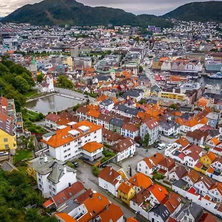 Dinbnb L 500m To Bryggen L Renovated 2024 Apartman Bergen